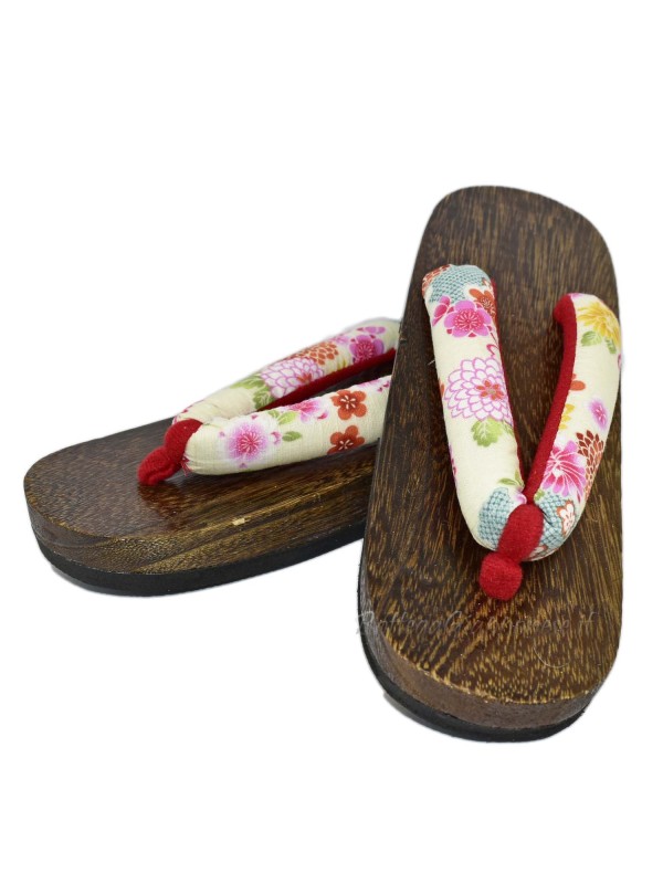 Geta Wooden Sandals with Purple Hanao (24cm)