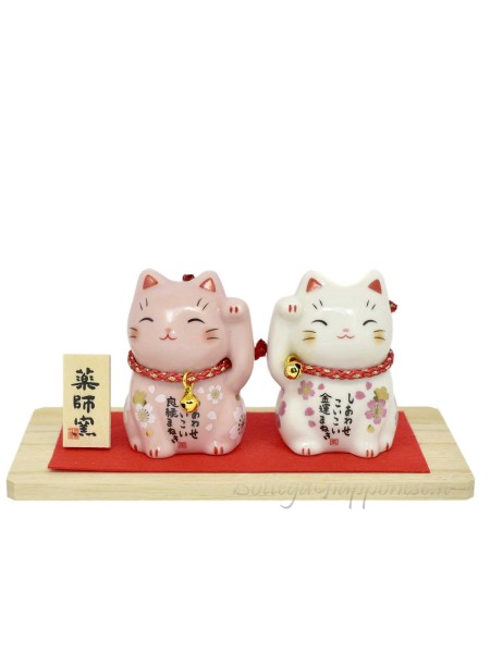 Maneki neko couple sakura