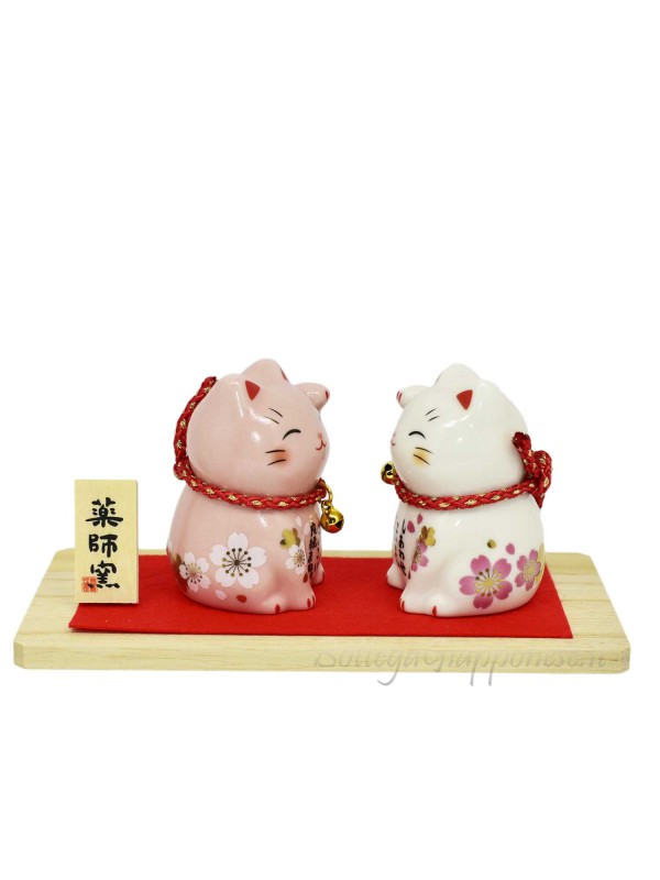 Maneki neko couple sakura