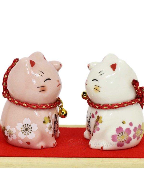 Maneki neko couple sakura